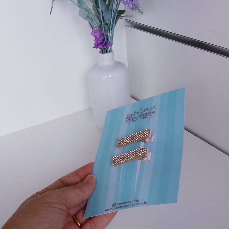 Hair Clip 2 Pequeno Strass Dourado - Imagem 3