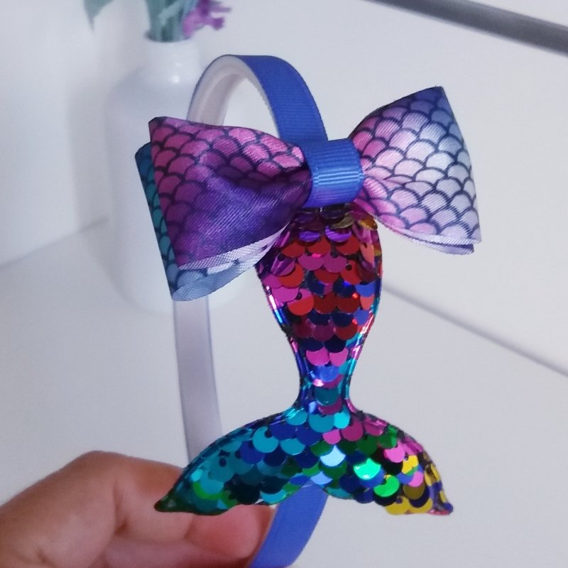 Tiara Laço Azul/Sereia Cauda Paete