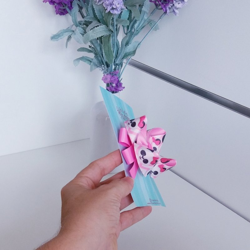 Laço Amora Pequeno Rosa Chiclete e Panda - Imagem 2