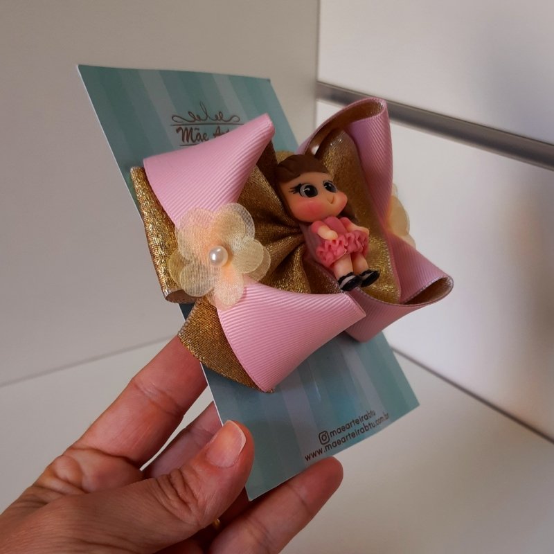 Laço Amora Grande Rosa Dourado Girl Biscuit - Imagem 3