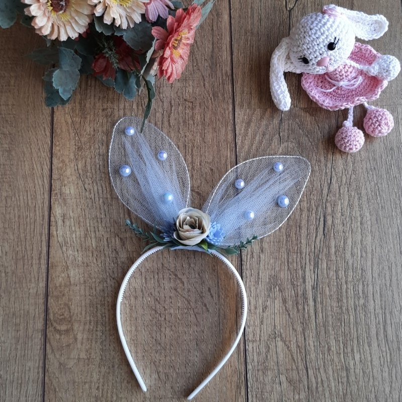 Tiara Orelhinha de Coelho Azul Pérolas