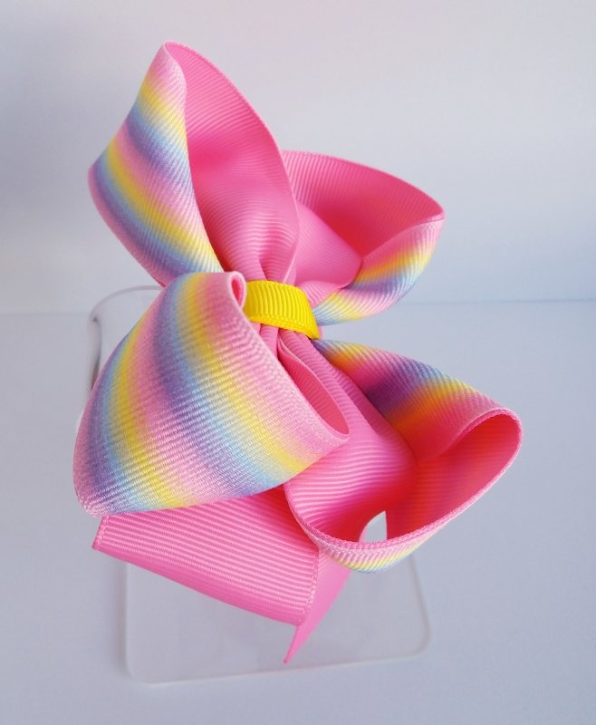 Laço Amora Invertido Grande Rosa Chiclete/Arco-Íris - Imagem 2